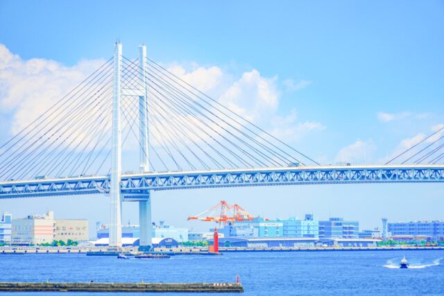横浜 ベイブリッジ